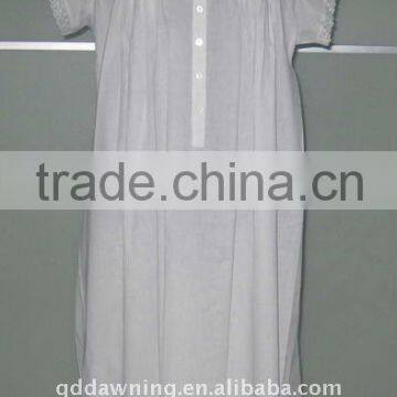 Ladies' nightgown