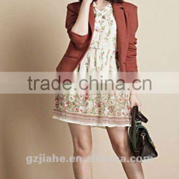 2012 fashionable and popular gorgeous suits for women