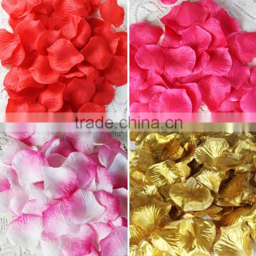Weeding rose petal confetti