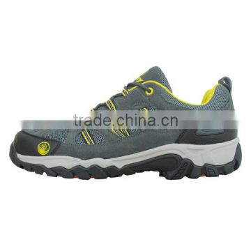 Customized outdoor trekking shoes men China factory