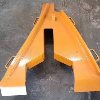 Rail rerailer device for railway maintenance