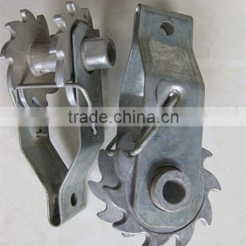 Fence wire end tensioner