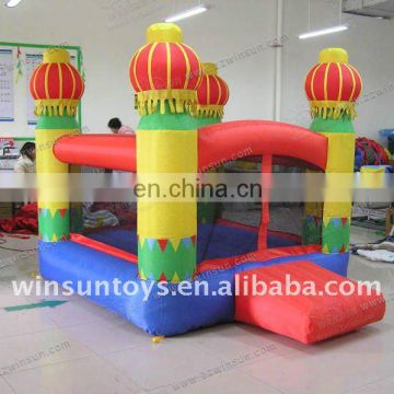 2013 popular China inflatable castle for children