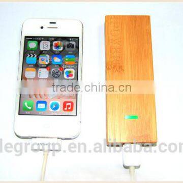 The newest design wooden or bamboo power bank 6000mah