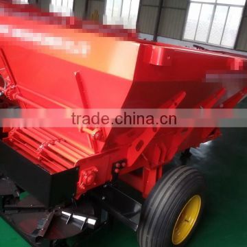1000L Tractor mounted fertilizer spreader