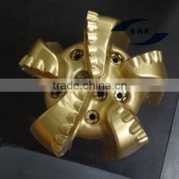 Matrix body and 5 blades PDC drill bit for oil well drilling