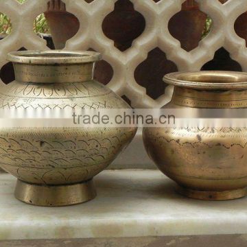 Vintage Pot buy at best prices on india Arts Palace