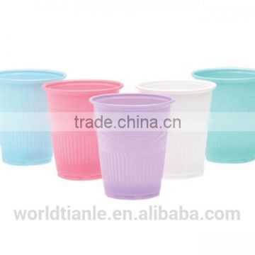 Green recycled and biodegradable disposable plastic coffee cup