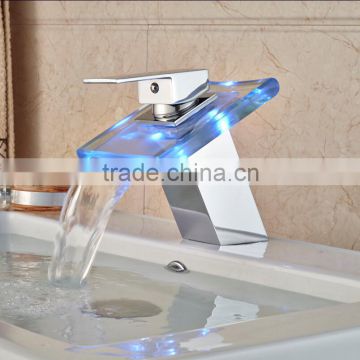 2016 New Fashion Style LED Waterfall Faucet