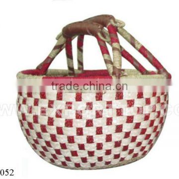 Best selling handmade sea grass bags