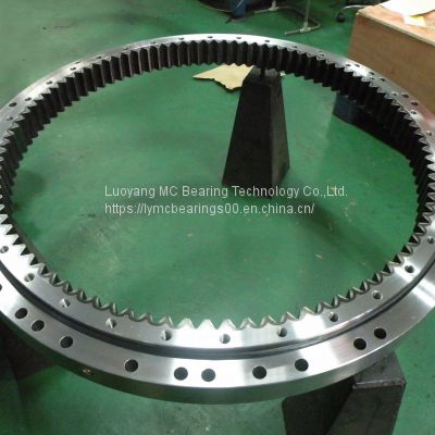 XIU15/744 Crossed Roller Slewing Bearing With Size:814*648*56mm