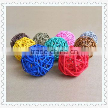2013 weaving natural white rattan ball for string lights decoration