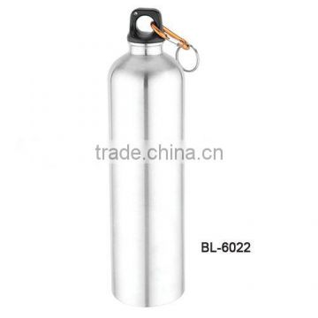 750ml stainless steel water bottle with carabiner