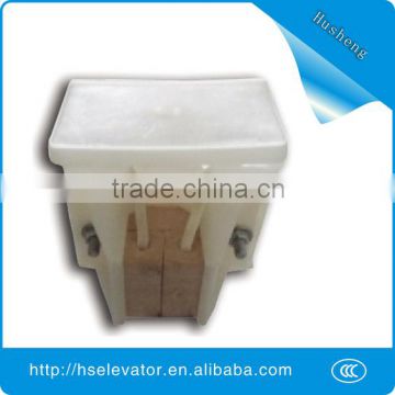 Elevator plastic oil cup, lift oil cup