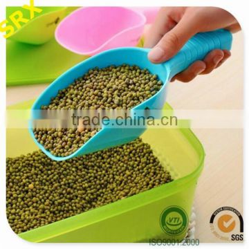 OEM Party bar plastic food scoops, plastic ice scoop for sale, customized ice cream scoops manufacutrer