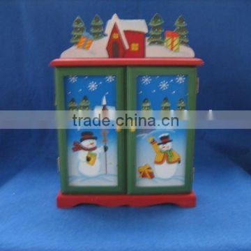 wooden giftbox with snowman design