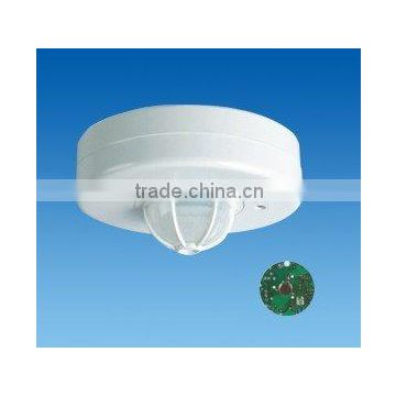 Infrared motion sensor switch for lamp control
