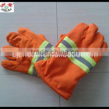 Fire Fighting Gloves With Flame Retardant Waterproof And Reflective Strap