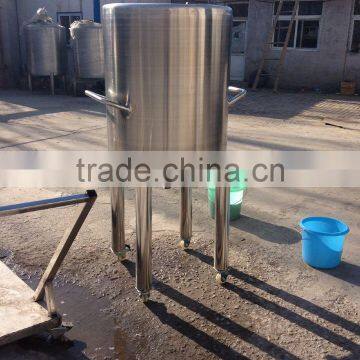 Mobile stainless steel tank