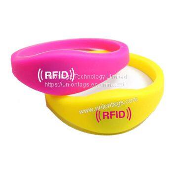 Cheap LF 125KHZ RFID wristband TK4100 EM4200 EM4305 silicone wristband Bracelet