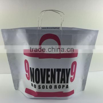 White kraft paper bags new easy bags customized paper bags for lady garments