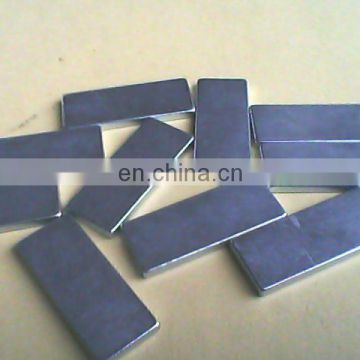 Thin magnet strip of box packing