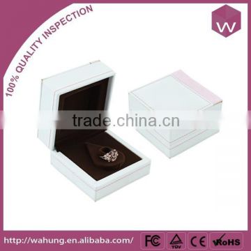 Custom White Leather Engagement Ring Box with Black Velvet WH-3019