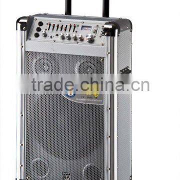 speaker with trolley and battery