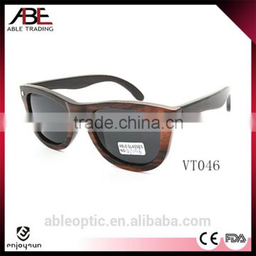 UV400 lens fashion design bamboo wooden polarized sunglasses made in China                        
                                                                                Supplier's Choice