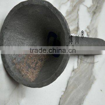 Irregular graphite crucibles