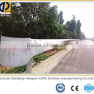 Curved hot rolled plastic spraying highway steel guardrails