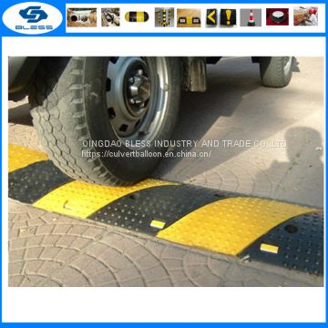 Heavy load capacity 500*400*50mm rubber speed bump road safety products 500*600*50mm rubber speed hump