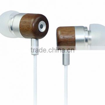 New design wooden earphone with unique appearance from shenzhen headphone factory