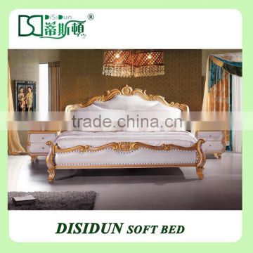 Antique design high gloss luxury wooden royal antique bedroom furniture set DS-013