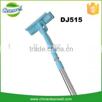 Telescopic window cleaning squeegee