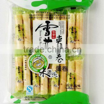 delicious and cheap snacks 150g crispy egg roll wafer (green apple flavor)