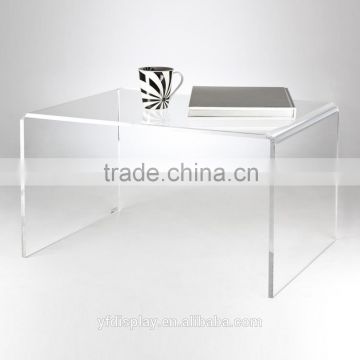 High Clear Acrylic Custom Design Table For Decoration