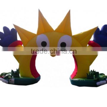 Inflatable Smiling Sun and Flower Arch for Festival Decoration