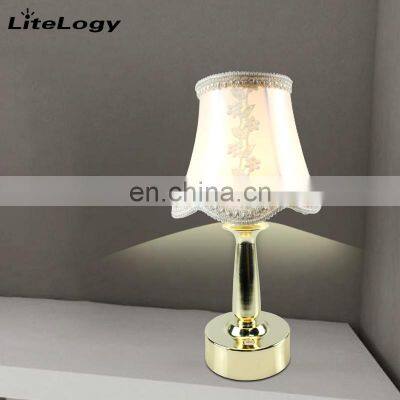 Hotel style battery operated adjustable LED desk light cordless rechargeable bed side reading table lamp