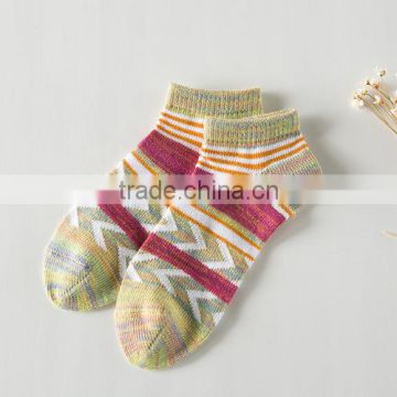 The new female socks socks stripe dyed thick line low school style casual socks