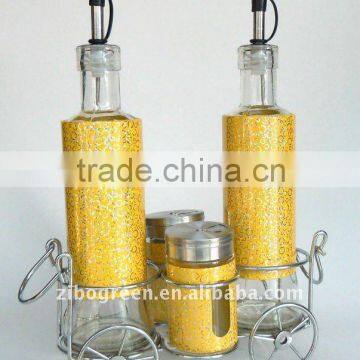 TW910 4pcs glass oil vinegar salt pepper with metal casing and rack