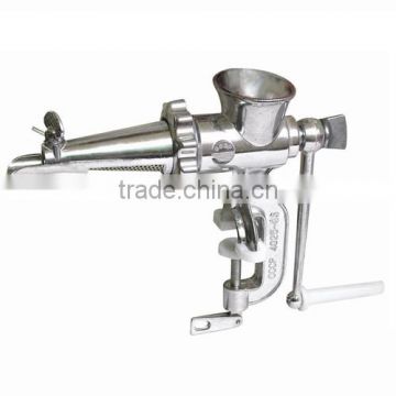 Manual cast iron meat grinder with juicer