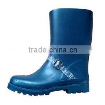 Fancy dark blue garden work boots