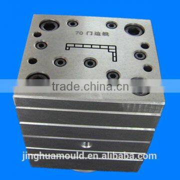 Hubei PVC Plastic Profile Extrusion Mould Made in China