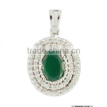 Oval shaped Green Onyx Pendant in Sterling Silver