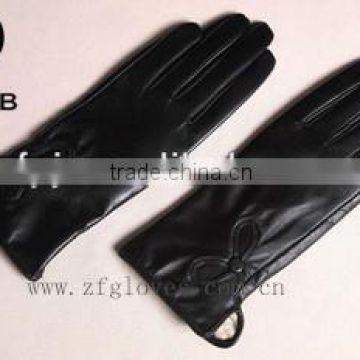ZF2333 Black embroidery sheepskin top glove for ladies