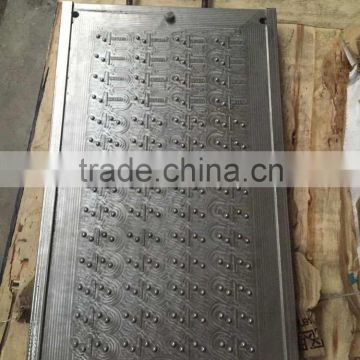 Mould for Domino/injection mould for playing pieces