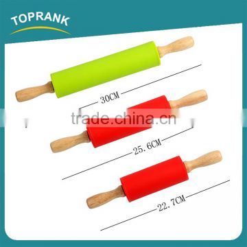 Toprank Wholesale Bakeware Tool Food Grade Silicone Rolling Pin Non-stick Wooden Handle Kids Rolling Pin