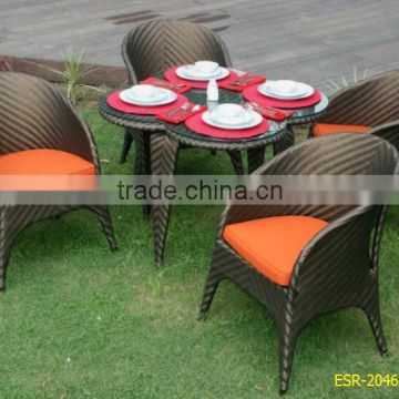 Awesome rattan dining table and chairs