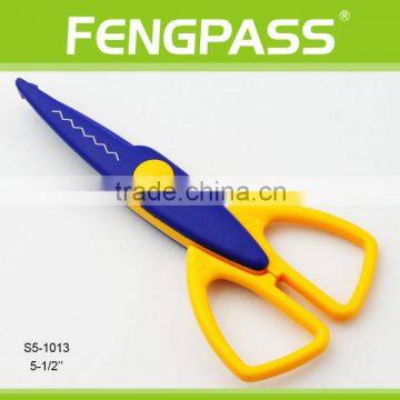 S5-1013 5.5 inch 2Cr13 Stainless Steel Blade With Colorful Plastic Handle Shape Cutting Scissors